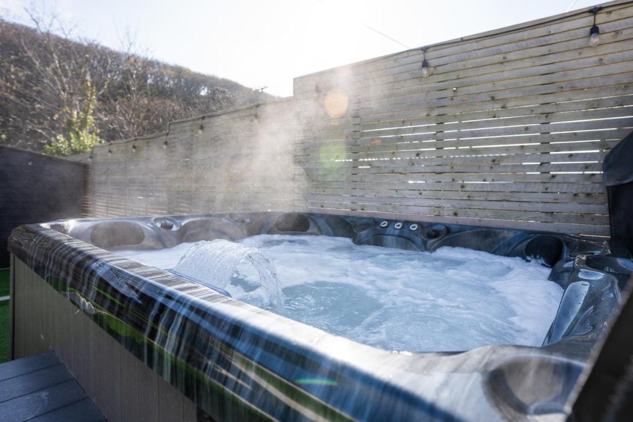 No40Barmouth-Modern,Spacious&Hot Tub Eksteriør bilde